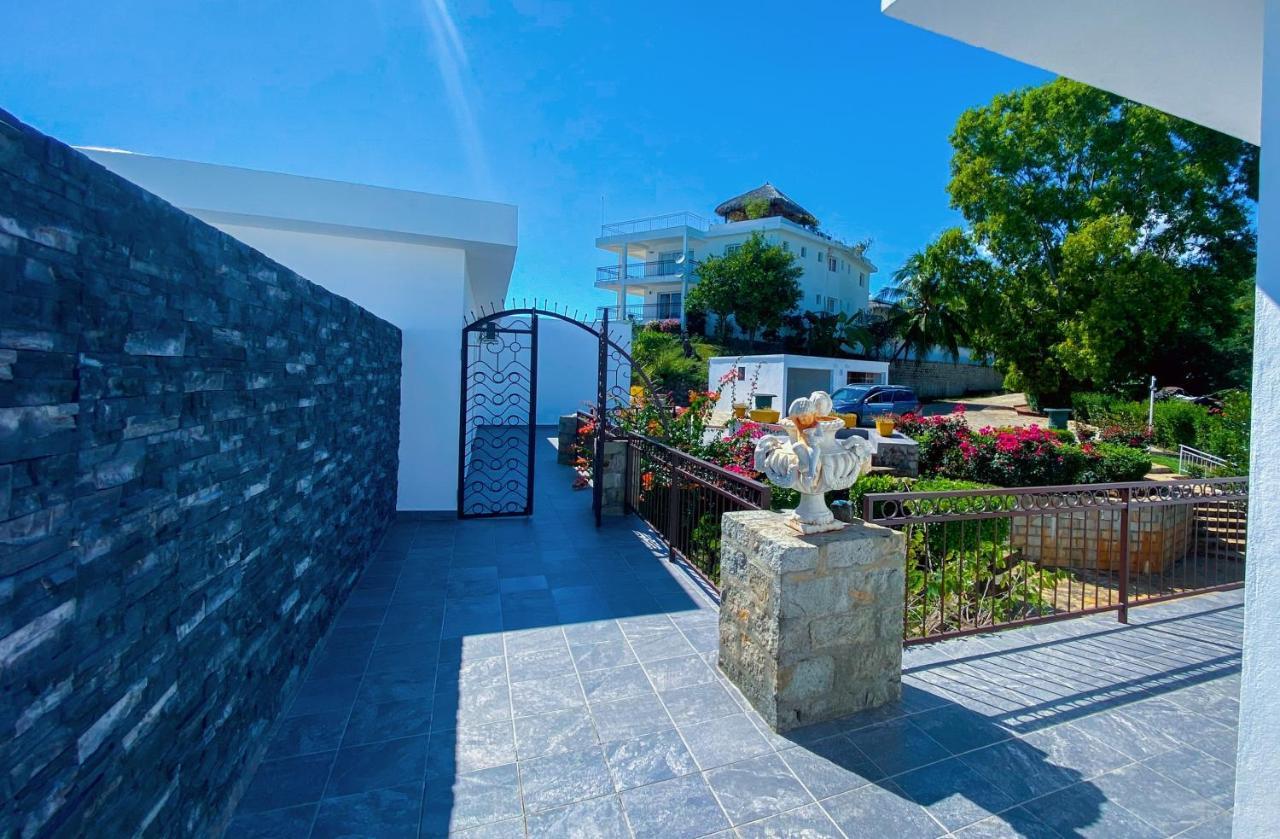 Orangea Beach Resort Andilana Exterior foto